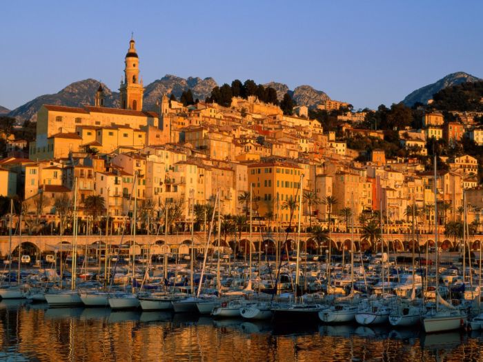 VISITER MENTON